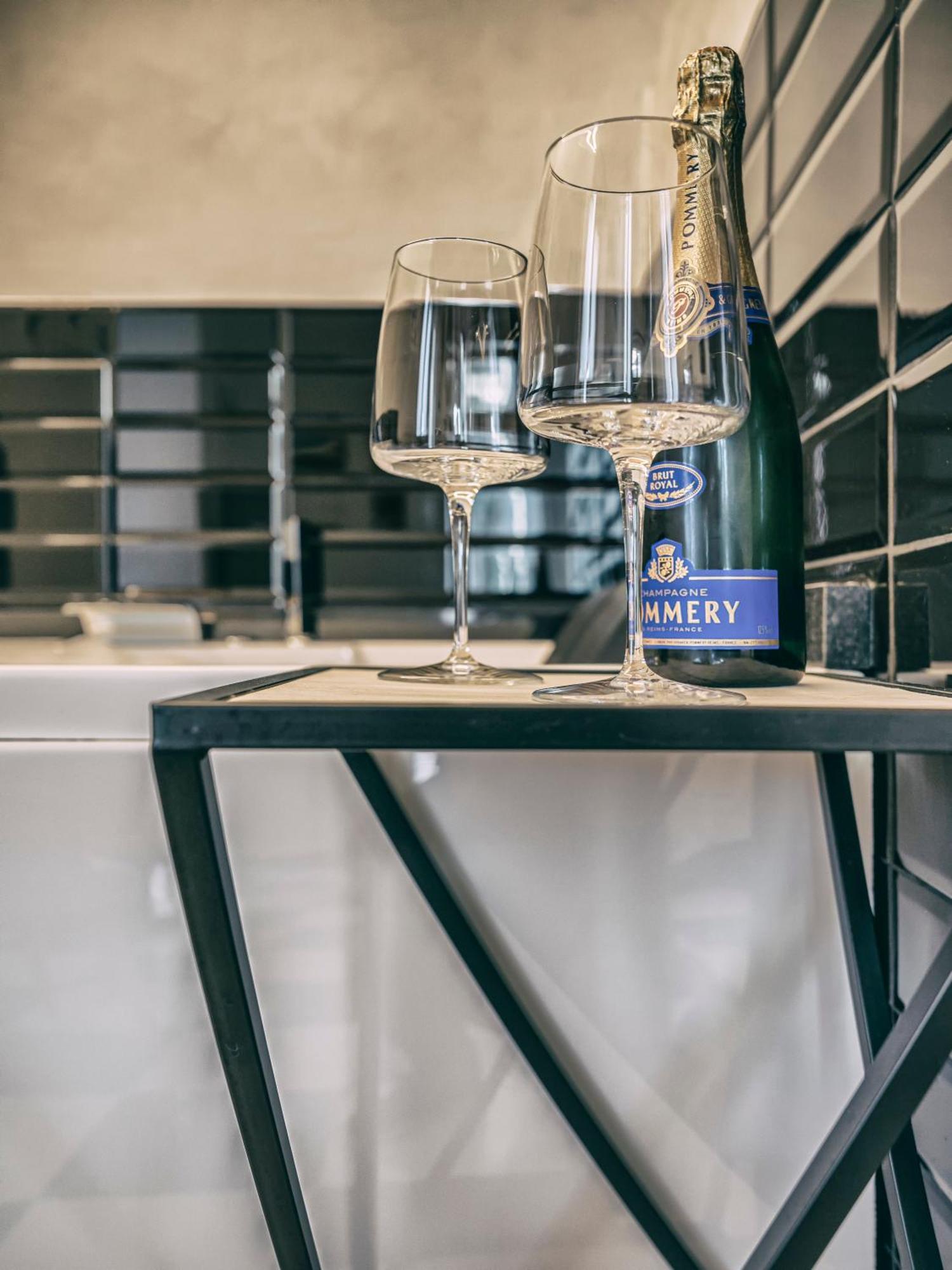 Antica Dogana Hotel Sarzana Eksteriør billede