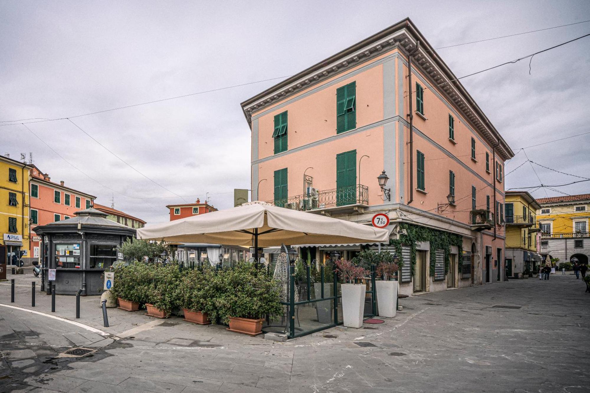 Antica Dogana Hotel Sarzana Eksteriør billede